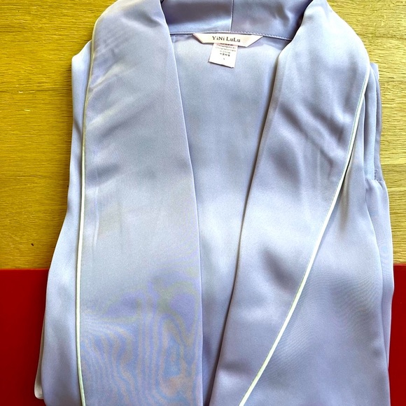 YiNi LuLu Polyester Robe - Picture 4 of 6